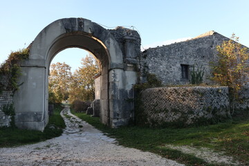 Altilia - Porta Benevento al Parco Archeologico di Sepino