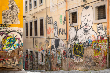 Graffitis dans une rue de Naples