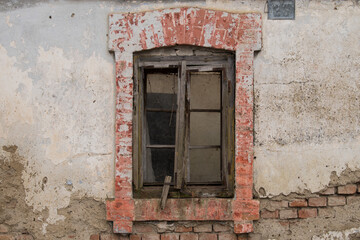 Fototapeta na wymiar Croatia, October 20,2023 : Rustic style aged window at rural home wall.