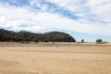 Fototapeta na wymiar panoramic of abel tasman beach in new zealand