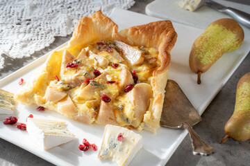 Birnen-Gorgonzola-Tarte
