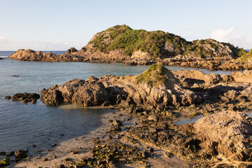 夕陽があたる石垣島川平の平離島