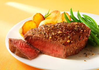Pflanzenfett, Steak, Bratkartoffeln, Bohnen, Fleisch,