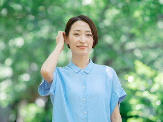 女性・ビューティー・新緑