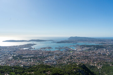 Fototapeta na wymiar plus belle rade d'Europe, Toulon 