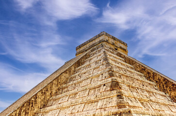 Pyramid in Chichen Itza, Temple of Kukulkan. Yucatan. Mexico