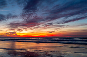 Obraz premium Brach Reflections during Twilight