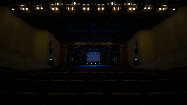  Light turned off and on again in Korolevskiy concert hall before show
