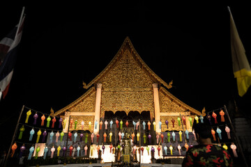 thai temple - 730432817