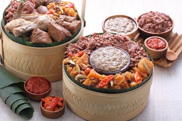 gudeg is indonesian traditioan food from jogjakarta
