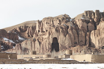 Bamiyan Buddha is one of the attractions of this province, which has a long history in Afghanistan and is also directly related to the gods of India and China.