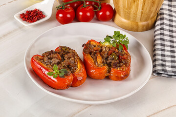 Bell pepper stuffed minced meat