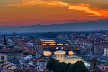 Fototapeta na wymiar Panorama of bridge Ponte Vecchio, Florence.