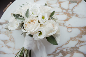 white wedding bouquet