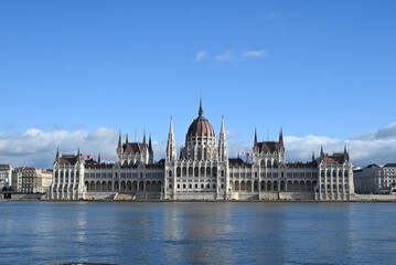 Fototapeta na wymiar View of the famous Parliament building 