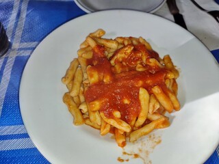 Altilia - Fusilli al ragu al Ristorante Porta Tammaro