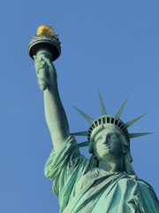 Fototapeta premium statue of liberty looking for hope