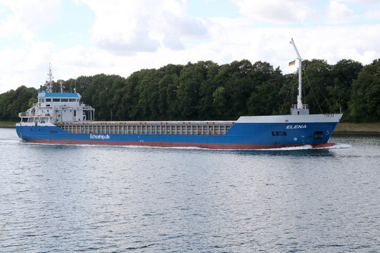 Nord-Ostseekanal nahe Kiel, Schleswig-Holstein, Deutschland, Elena, Rotterdam