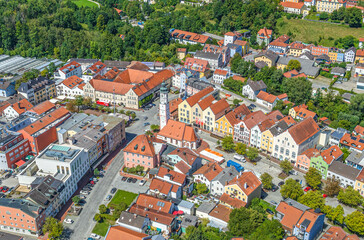 Dorfen im Landkreis Erding in Oberbayern von oben, Blick auf die sehenswerte Innenstadt