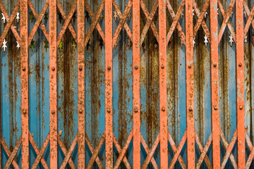 The rusty steel door background.