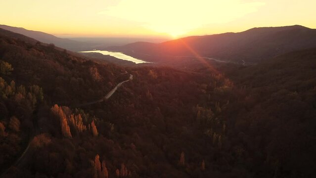View from where the drone overlooks the Ambroz Valley in C&aacute;ceres, Extremadura, Spain