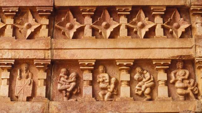 Carvings Panels of Flowers and Wrestlers on the Kakatiya Rudreshwara Temple, Palampet, Warangal, Telangana, India...