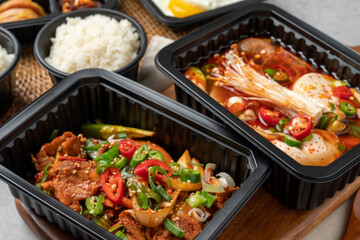 Korean food, braised spicy chicken, pork, kimchi stew, squid, stir-fry, red chili paste jjigae, stir-fried spicy pork, beef brisket, pork cutlet, seafood, soft tofu, side dishes, spicy food, rice,