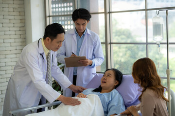 Doctors are examining and treating patients and giving advice.