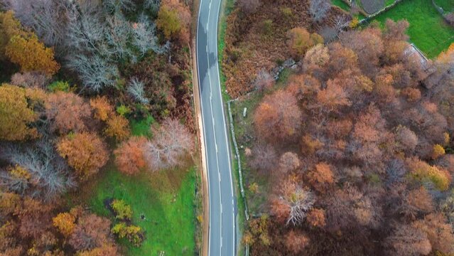 Aerial view of the road in the Ambroz Valley, in C&aacute;ceres, Extremadura, Spain