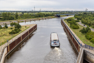 Bilder vom Wasserstra&szlig;enkreuz Magdeburg Rothesee Hohenwarthe