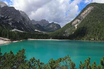 Fototapeta na wymiar Lago di Braies, Braies lake, Pragser wildsee in Trentino Alto Adige, Dolomites mountains, South Tyrol, Italy. Fanes-Sennes-Braies national park. 