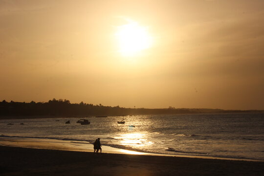 Praia do Ronco do Mar, Paracuru, Cear&aacute; Brasil