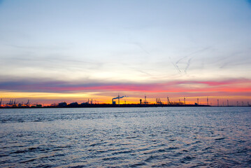 Fototapeta na wymiar sunset over the Sea