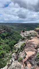 homem na Cachoeira do Ferro Doido, Morro do Chapéu, Chapada Diamantina  