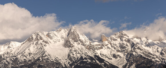 Bergpanorama im Pinzgau, Salzburg, winter