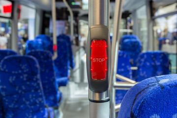 Illuminated bus stop button - 731284839