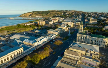 Foto op Plexiglas Aerial: Downtown of Oamaru, Otago, New Zealand © Zenstratus
