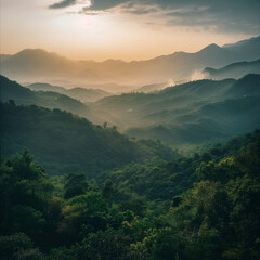 Obraz premium Misty Mountain Sunrise in Lush Green Valley