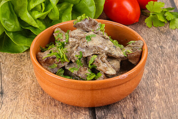 Chicken liver with cream sauce
