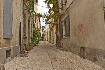 Arles, vicoli, strade e case provenzali - Provenza, Francia	
