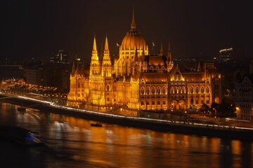 Fototapeta na wymiar Hungarian Parliament Building at night. Budapest, Hungary.