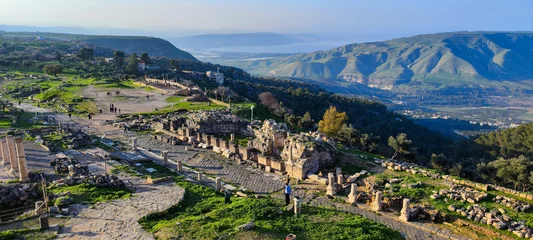 Foto op Canvas The roman ruines of Umm Qais (Gadara) on Jordan © fotoember