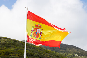 Spanische Flagge im Wind