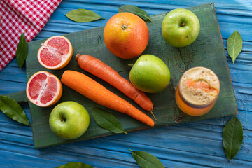 Green Apple, Grapefruit and Carrot Juice Mix on Wooden Background, Üsküdar Istanbul, Turkiye (Turkey)