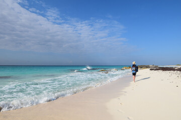 Obraz premium Plage paradisiaque et eau turquoise