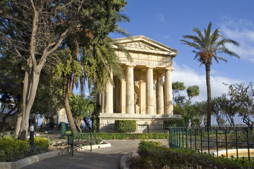 Fototapeta na wymiar Lower Barrakka Garden in Valletta, Malta