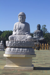 Obraz premium Statue in the buddhist temple Chen Tien or 