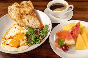healthy breakfast in Colombian hotel