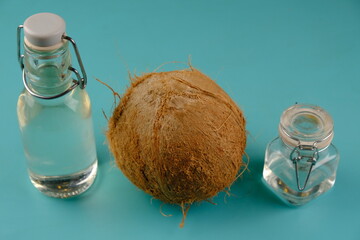 VCO, virgin coconut oil. Pure coconut oil is coconut oil made from fresh coconut raw materials,...