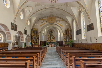 Rolgordijnen Tasch - The nave of Pharish church. © Renáta Sedmáková